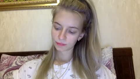Alli not bb not babe not baby online show from January 16, 7:38 am