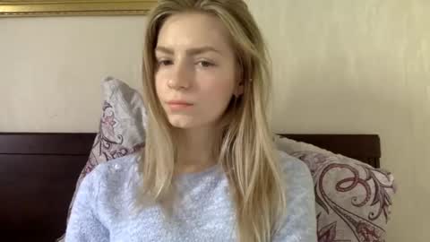 Alli not bb not babe not baby online show from December 9, 8:22 am