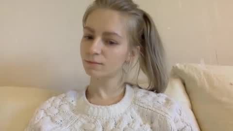 Alli not bb not babe not baby online show from January 14, 9:20 pm