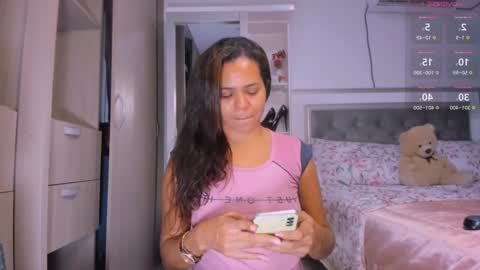 Snapshot of missameliah chatting on January 11, 1:16 am Ameliahs online show from January 11, 1:16 am