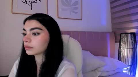 Ariadna Ruiz online show from March 24, 12:10 pm