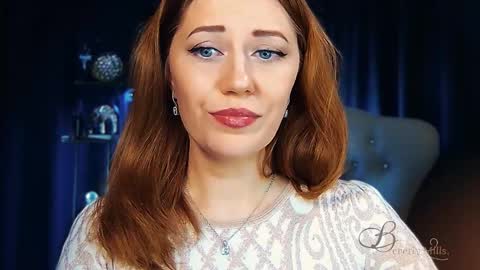 The divine Beverly online show from April 22, 4:53 am