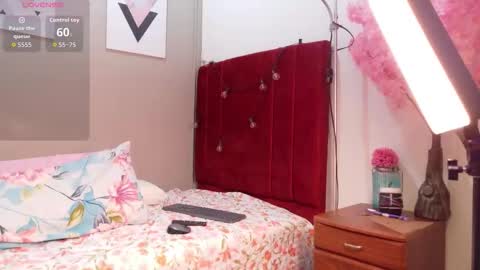 Miss Evelyn  online show from February 22, 12:17 pm