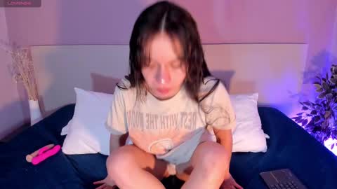 Snapshot of missbombom chatting on October 26, 5:14 am Miss Bombom online show from October 26, 5:14 am