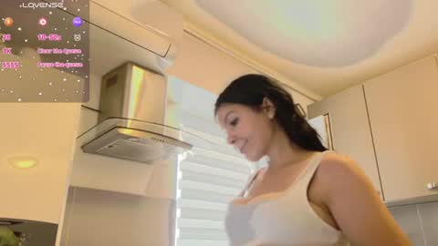 missbya online show from July 23, 9:17 am