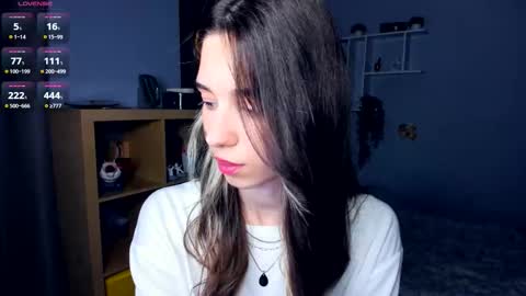 Snapshot of misschaotic_ chatting on September 23, 7:28 am Shelley online show from September 23, 7:28 am