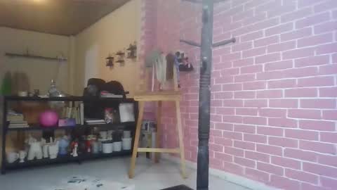 melodie  online show from February 5, 12:03 am