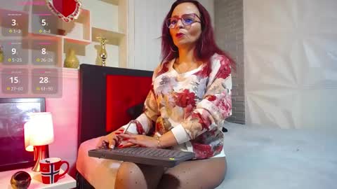 Snapshot of missellien chatting on February 21, 11:11 am Angela online show from February 21, 11:11 am
