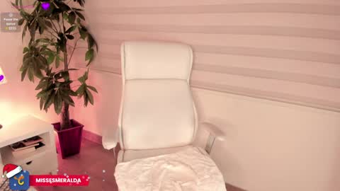 Julieta Arboleda   but i like call me esme online show from December 15, 10:58 pm