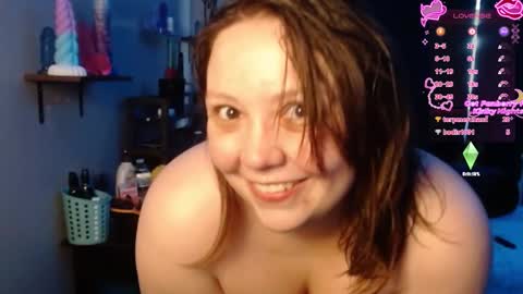 missfoxe12 online show from February 9, 4:53 pm