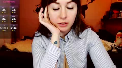 Snapshot of missgenevaonceagain chatting on March 12, 10:17 pm G online show from March 12, 10:17 pm