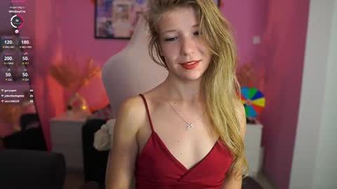 Snapshot of missicute18 chatting on October 28, 10:03 pm Melissa online show from October 28, 10:03 pm