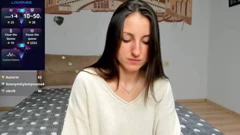 Snapshot of missis_sofiia chatting on October 11, 1:25 pm Sofia online show from October 11, 1:25 pm