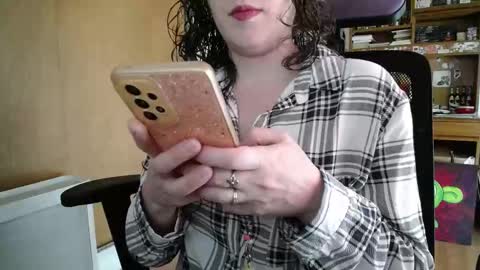 Ivana online show from October 2, 6:02 pm