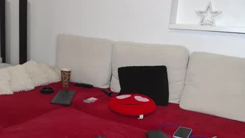 missjenifer online show from November 7, 10:25 pm