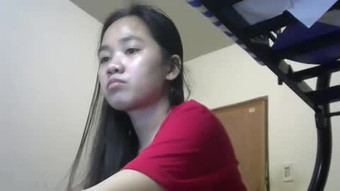 Jona online show from December 18, 4:17 pm