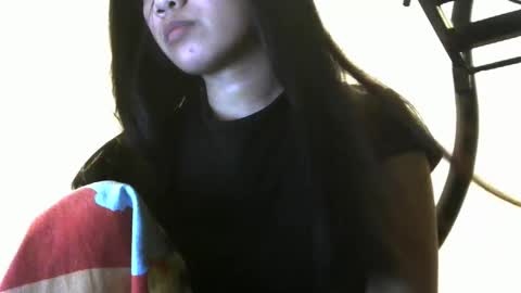 Jona online show from December 11, 2:54 pm
