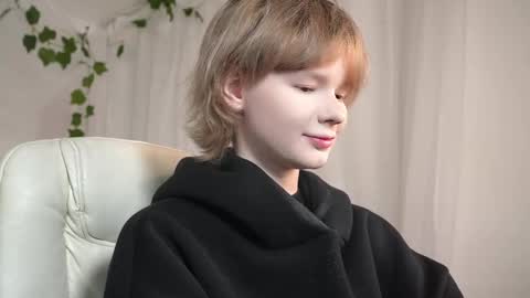 Snapshot of misska__ chatting on October 27, 1:23 am  BONYA  online show from October 27, 1:23 am