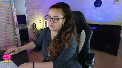 you can call me Mommymy GoddessMiss Kassandra online show from September 28, 9:47 am