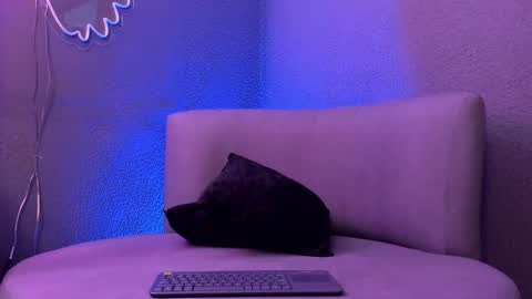 Snapshot of misskathyfox chatting on October 28, 7:52 pm misskathyfox online show from October 28, 7:52 pm