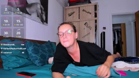 Snapshot of misskimy_ chatting on September 11, 7:14 pm Misskimy online show from September 11, 7:14 pm