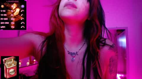 Snapshot of misslana_wn chatting on March 8, 6:09 am LanaLul online show from March 8, 6:09 am