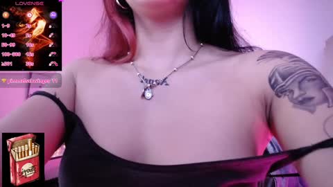 Snapshot of misslana_wn chatting on February 18, 2:49 pm LanaLul online show from February 18, 2:49 pm