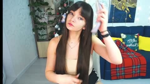 MissLaura online show from January 6, 7:31 am
