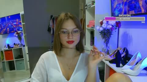 OneGoddess online show from November 6, 6:58 pm