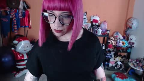 Miss Mia online show from December 20, 4:22 pm