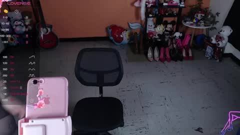 Miss Mia online show from December 10, 9:43 pm