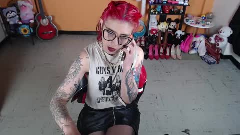 Miss Mia online show from January 30, 12:59 pm