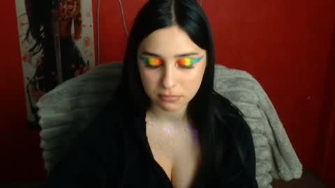 Mia online show from March 23, 12:44 pm