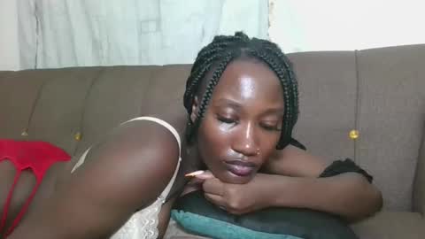 pretty gal online show from October 18, 11:28 pm