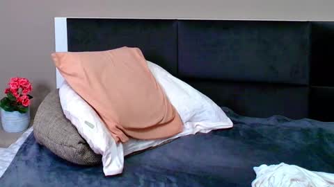 Snapshot of misstayaxxx chatting on September 27, 5:47 am misstayaxxx online show from September 27, 5:47 am