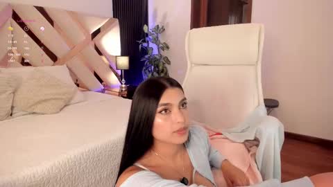 Fernanda Davila online show from September 22, 12:14 pm