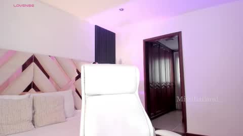 Fernanda Davila online show from October 17, 12:52 pm