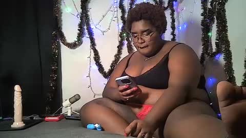Misstrezzkristina online show from January 10, 3:50 am