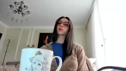 MissXPinkX online show from February 24, 1:32 pm