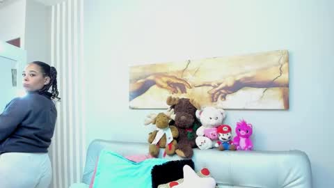 Missy online show from January 3, 4:00 am