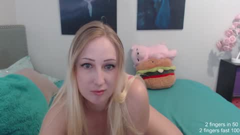 Missy online show from December 8, 2:49 am