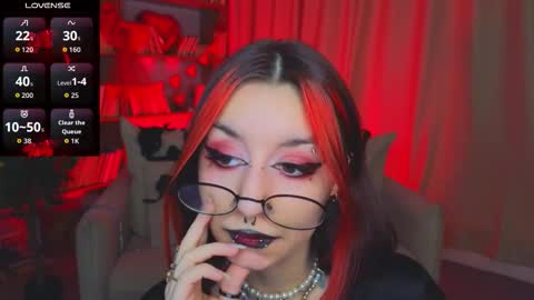 Marcelline online show from February 13, 10:28 am