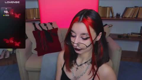 Marcelline online show from November 21, 10:50 am