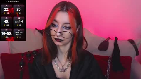 Marcelline online show from December 20, 10:19 am