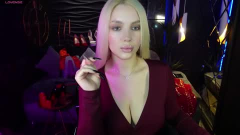 Darsy online show from February 22, 5:55 am