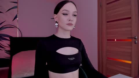 Mistress Mia online show from February 18, 9:31 pm