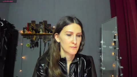 Snapshot of mistress_pamela_ chatting on January 19, 3:42 pm Mistress Pamela online show from January 19, 3:42 pm