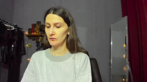 Snapshot of mistress_pamela_ chatting on January 29, 3:44 am Mistress Pamela online show from January 29, 3:44 am