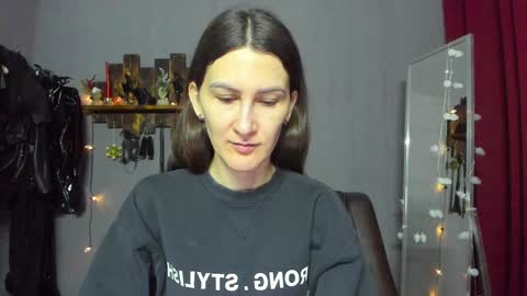 Snapshot of mistress_pamela_ chatting on December 27, 3:42 am Mistress Pamela online show from December 27, 3:42 am