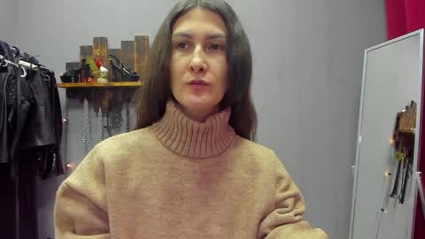 Snapshot of mistress_pamela_ chatting on December 11, 3:45 am Mistress Pamela online show from December 11, 3:45 am
